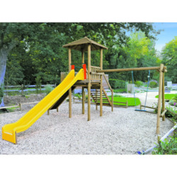 structure avec toboggan Tour Rio à partir de 3 ans