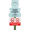 Panneau sur poteau + panneau interdiction de fumer - figurine Ours